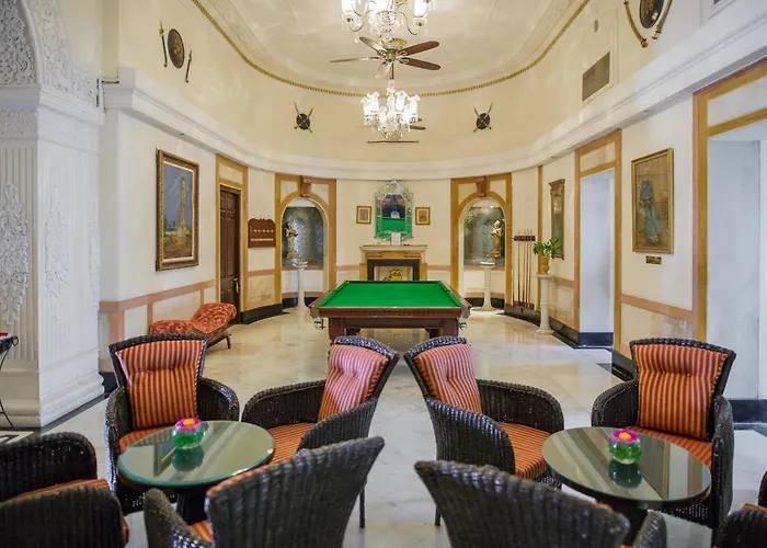 The Lalit Laxmi Vilas Palace